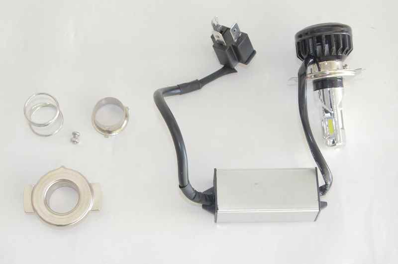 LAMPADA FAROL LED H4/H6 12 V 16W/32W 6 LEDS C/ REATOR