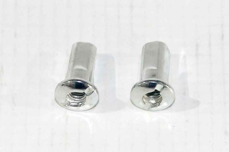 NIPPLE DE RAIO PARA MOTO, ITEM 2JG X 3.8MM, MODELO 3.8MM